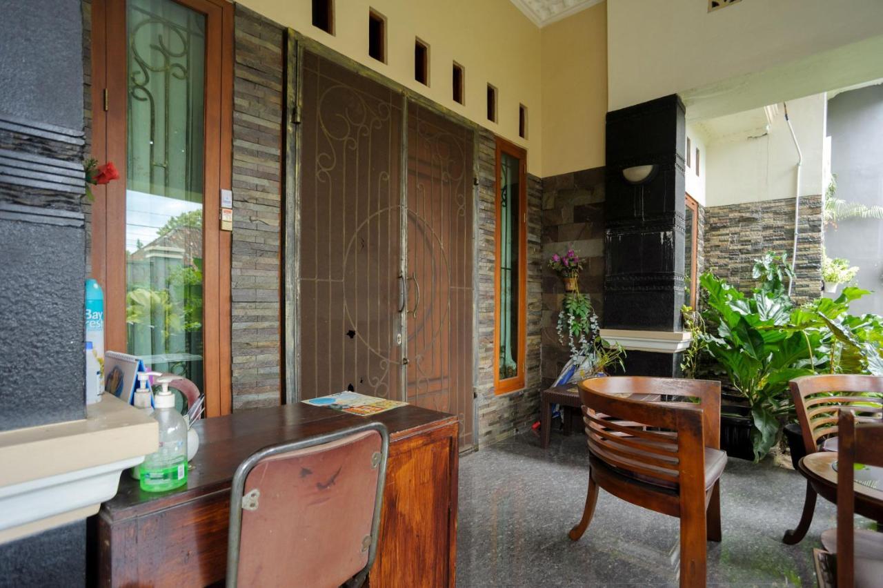Reddoorz Syariah Near Rs Advent Bandar Lampung Hotel Екстериор снимка